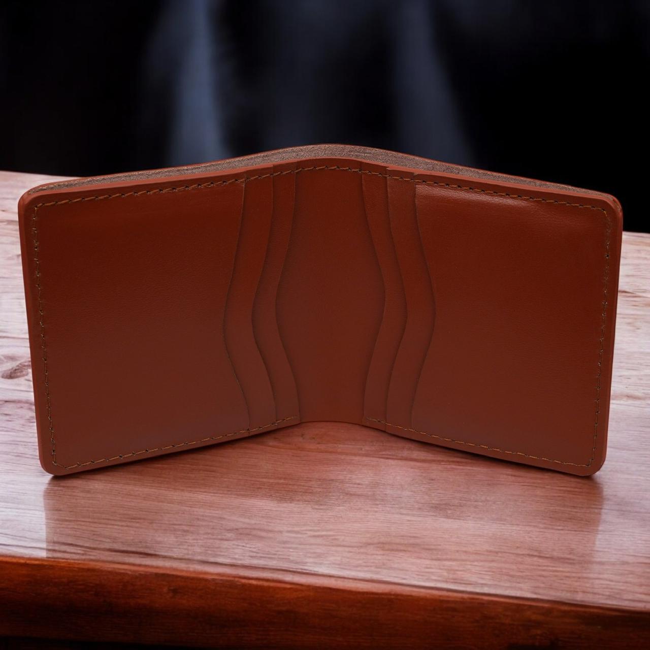 Premium Rayvik Genuine Leather Bifold Wallet – Classic Slim Design with Elegant Gift Box